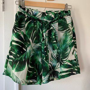 Mira & Co Tie-Front Lightweight Shorts